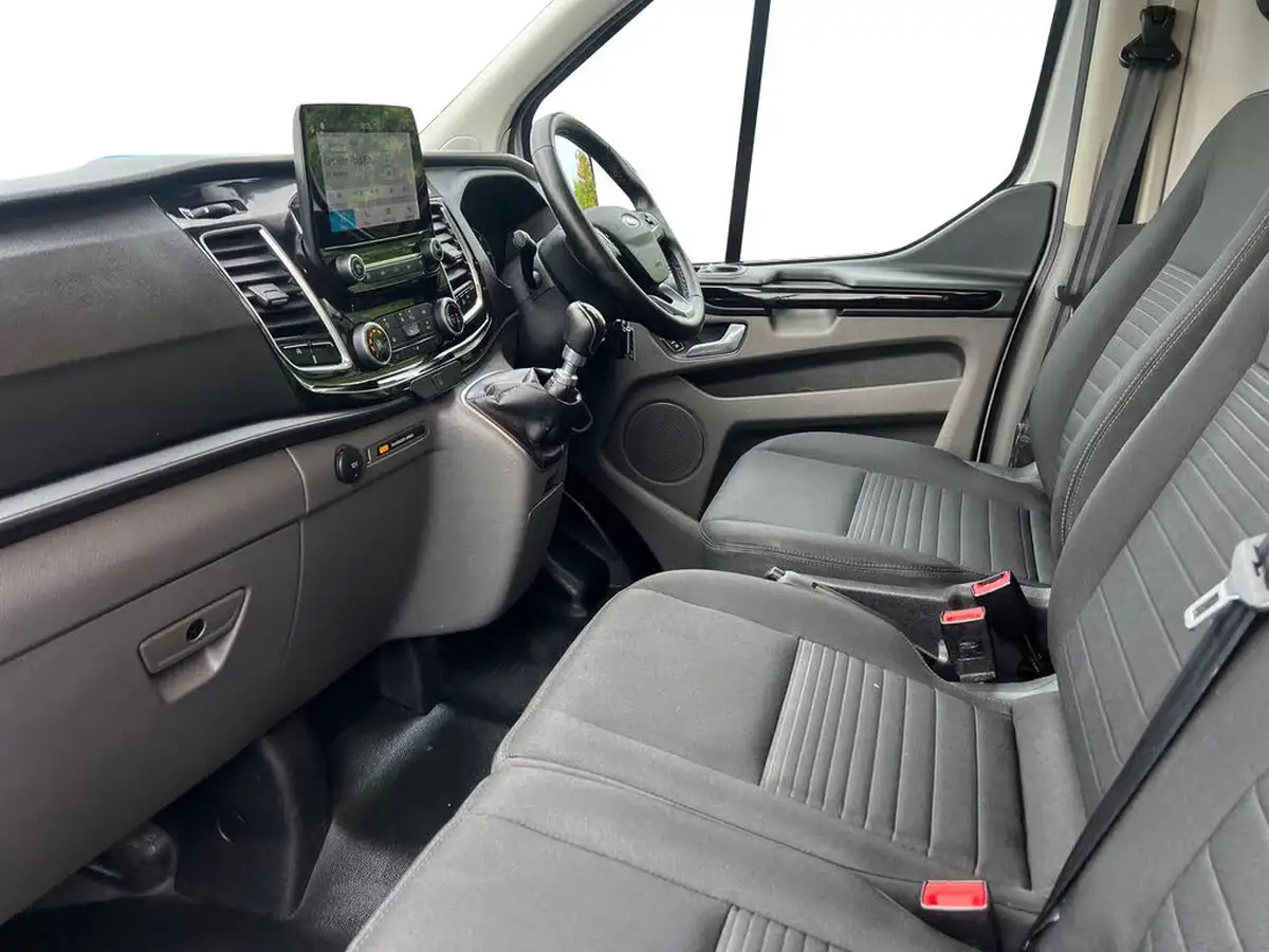 2023-ford-transit-custom-20tdci-300-l1h1-limited-130pseu6d-panel-van-1997cc-big-13