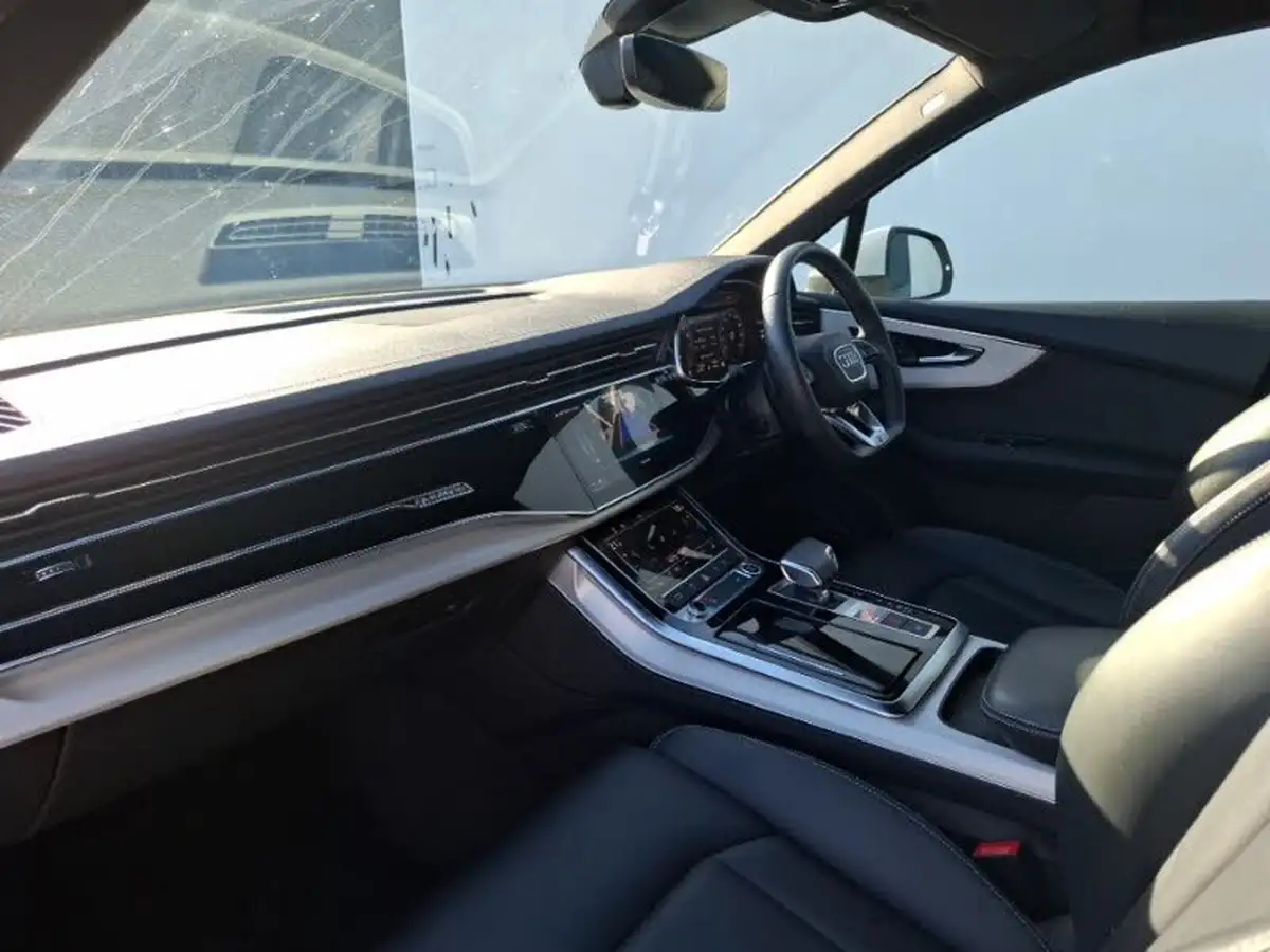 2023-audi-q7-30-55-tfsi-s-line-big-4