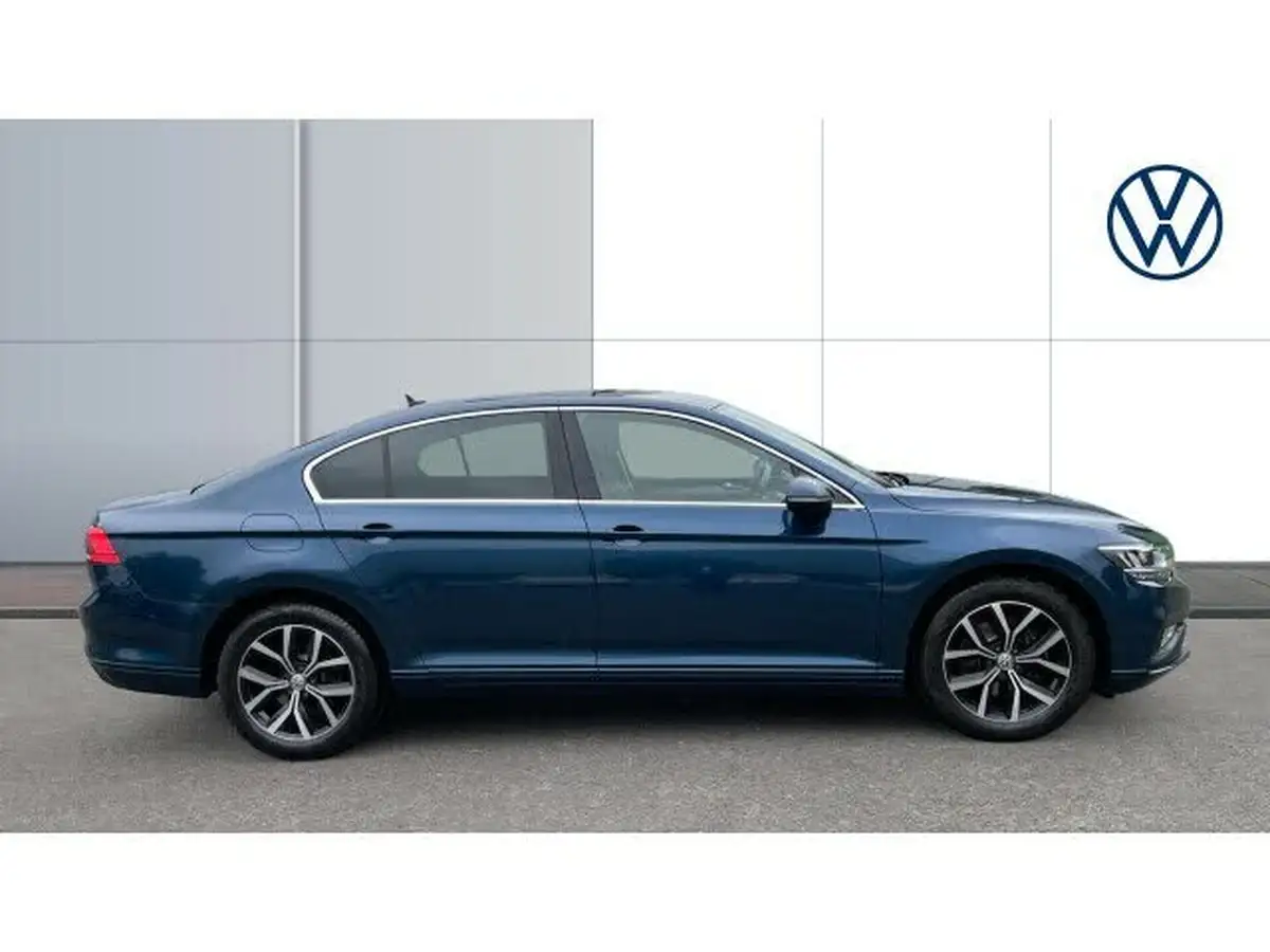 2020-volkswagen-passat-15-tsi-sel-saloon-4d-big-3