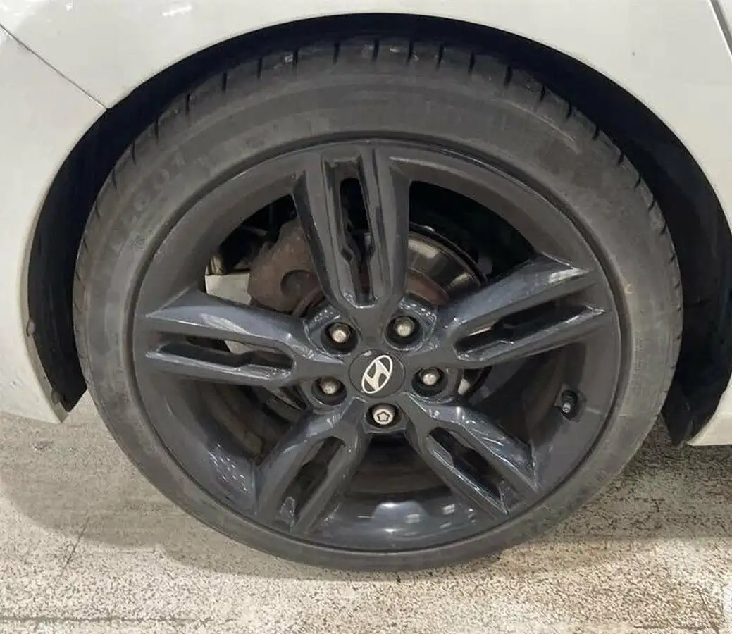 2016-hyundai-i30-16-turbo-5d-big-5