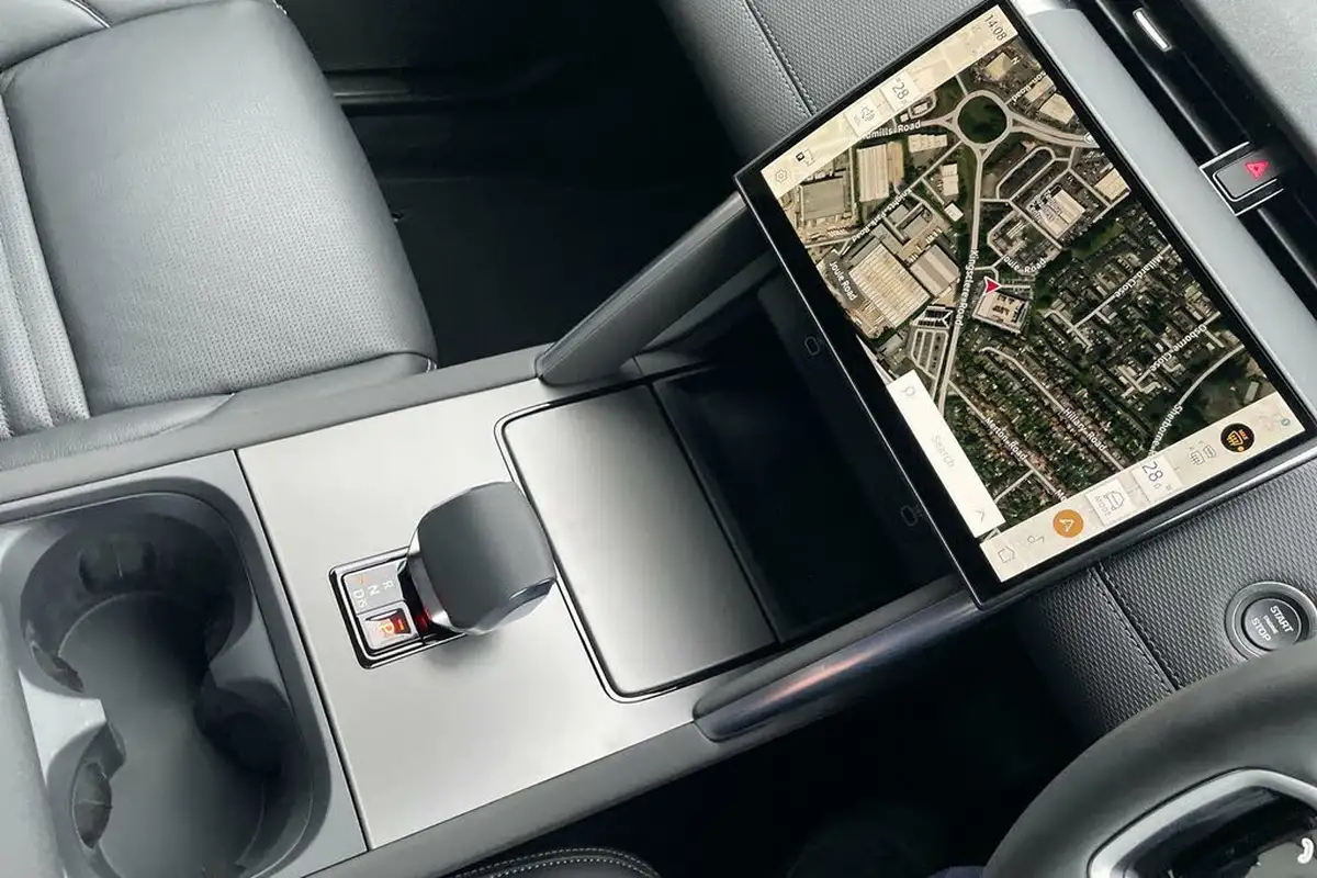 2024-land-rover-discovery-sport-20-d200-dynamic-se-big-18