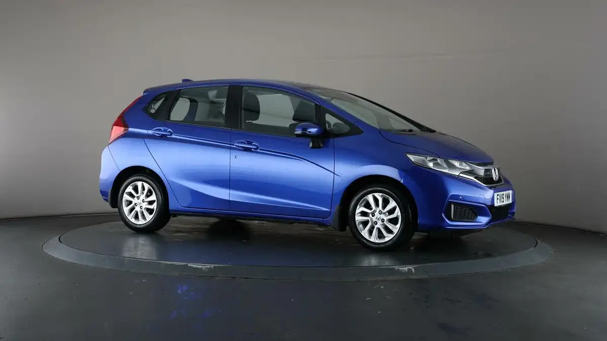 2019-honda-jazz-13-i-vtec-se-big-53