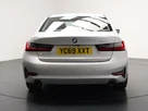 2019-bmw-3-series-small-10