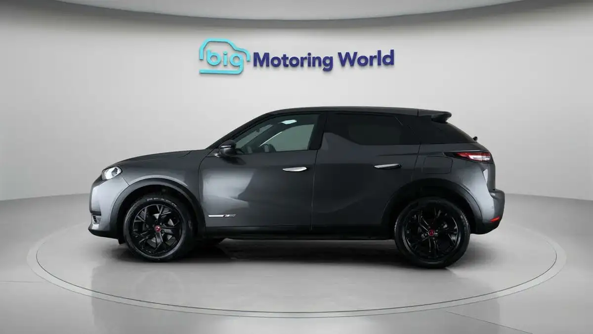 2021-ds-ds-3-crossback-12-puretech-performance-line-130ps-eat8-big-3
