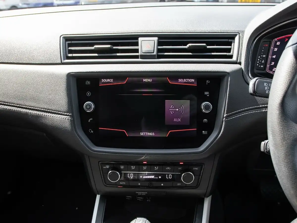 2019-seat-arona-10-tsi-xcellence-lux-ss-dsg-big-22