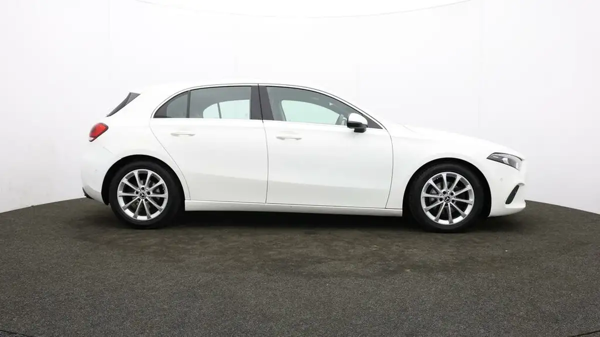 2018-mercedes-benz-a-class-13-a200-sport-executivess-hatchback-5d-7g-dct-big-39