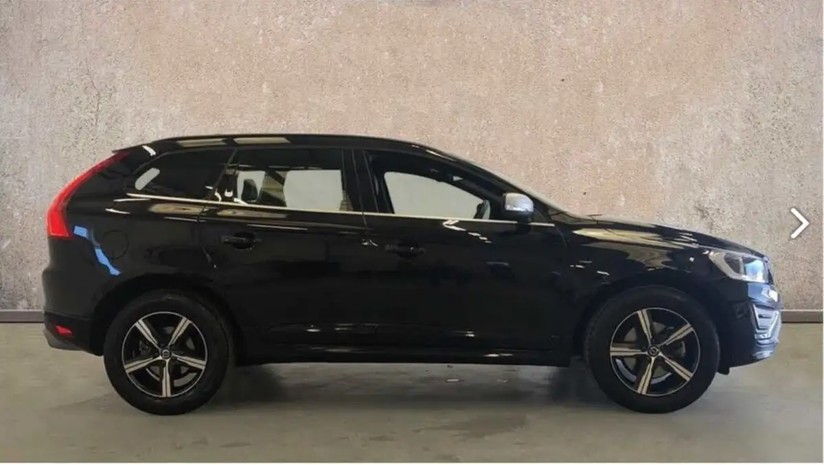 2017-volvo-xc60-20td-d4-r-design-nav-geartronic-big-3