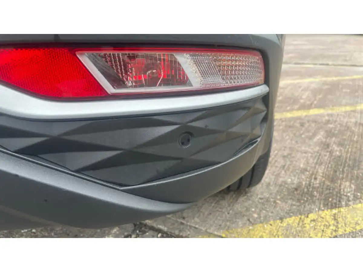 2022-hyundai-tucson-16-t-gdi-se-connect-150ps-big-31
