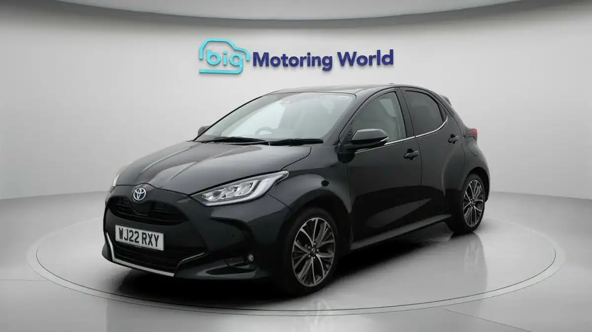 2022-toyota-yaris-15-vvt-i-excel-big-3