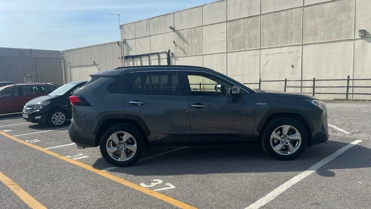 2020-toyota-rav4-25-vvt-i-excel-219bhp-big-15