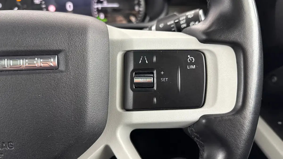 2022-land-rover-110-defender-20-p400e-x-dynamic-se-big-24