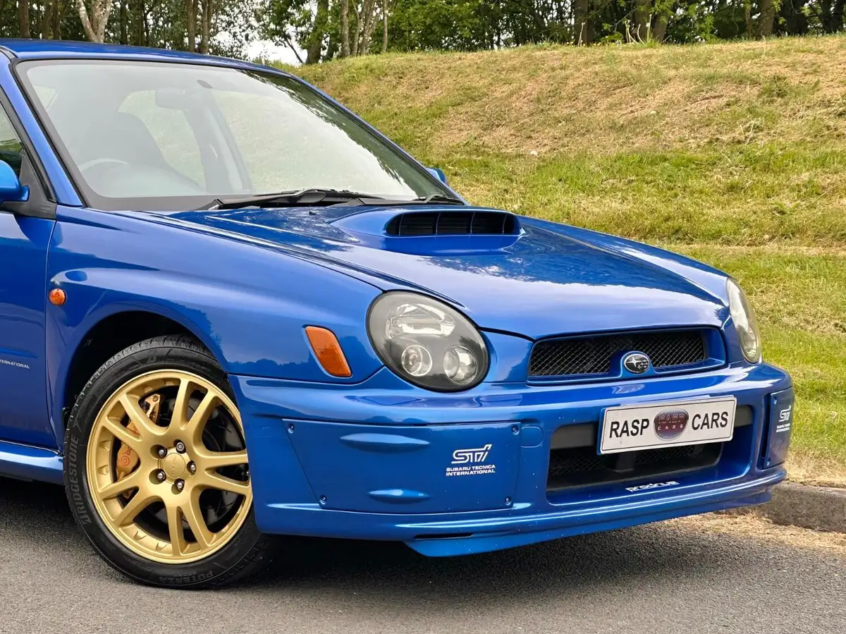 2002-subaru-impreza-20-wrx-uk300-ltd-edn-242bhp-big-3