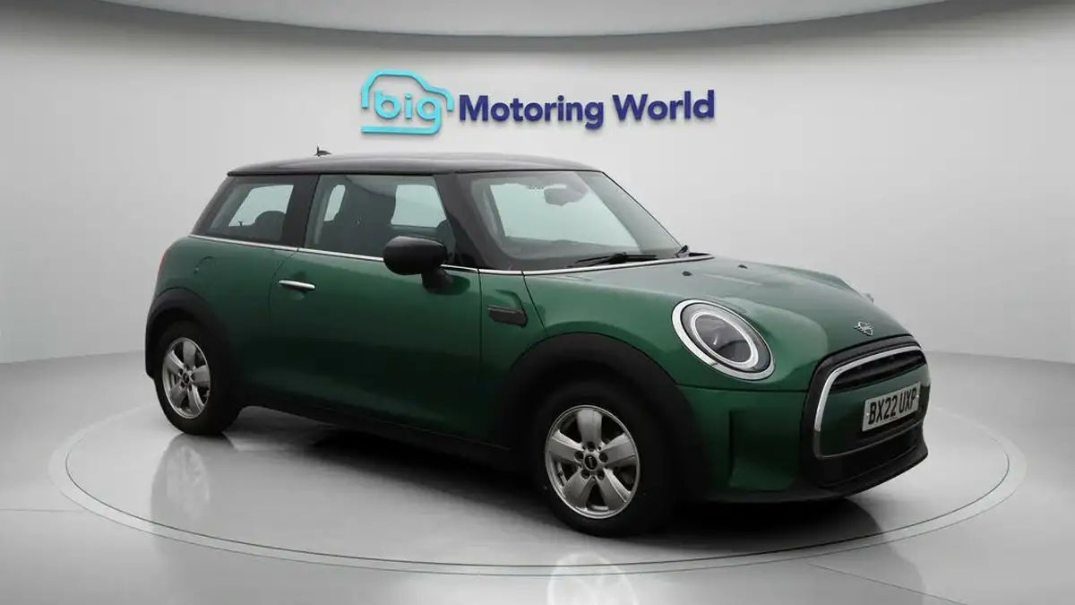 2022-mini-cooper-15-cooper-classic-hatchback-3d-auto-big-1