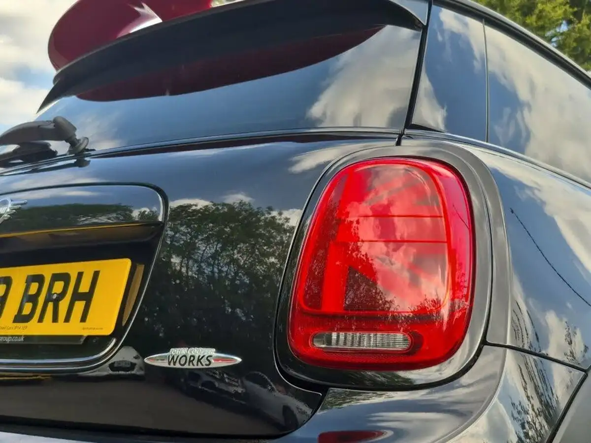 2019-mini-cooper-20-john-cooper-works-hatchback-3d-auto-big-33
