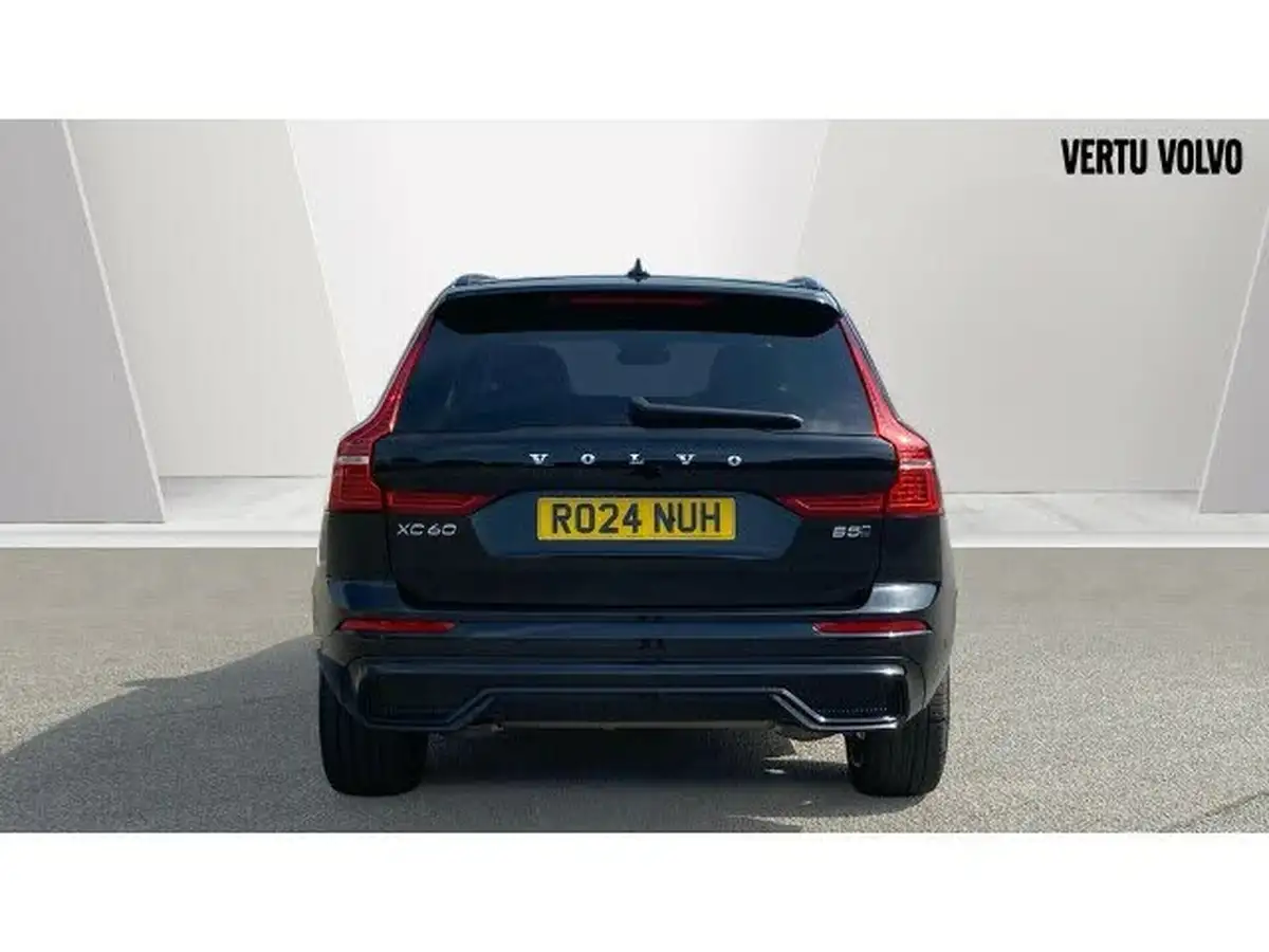 2024-volvo-xc60-20-b5-ultimate-big-12