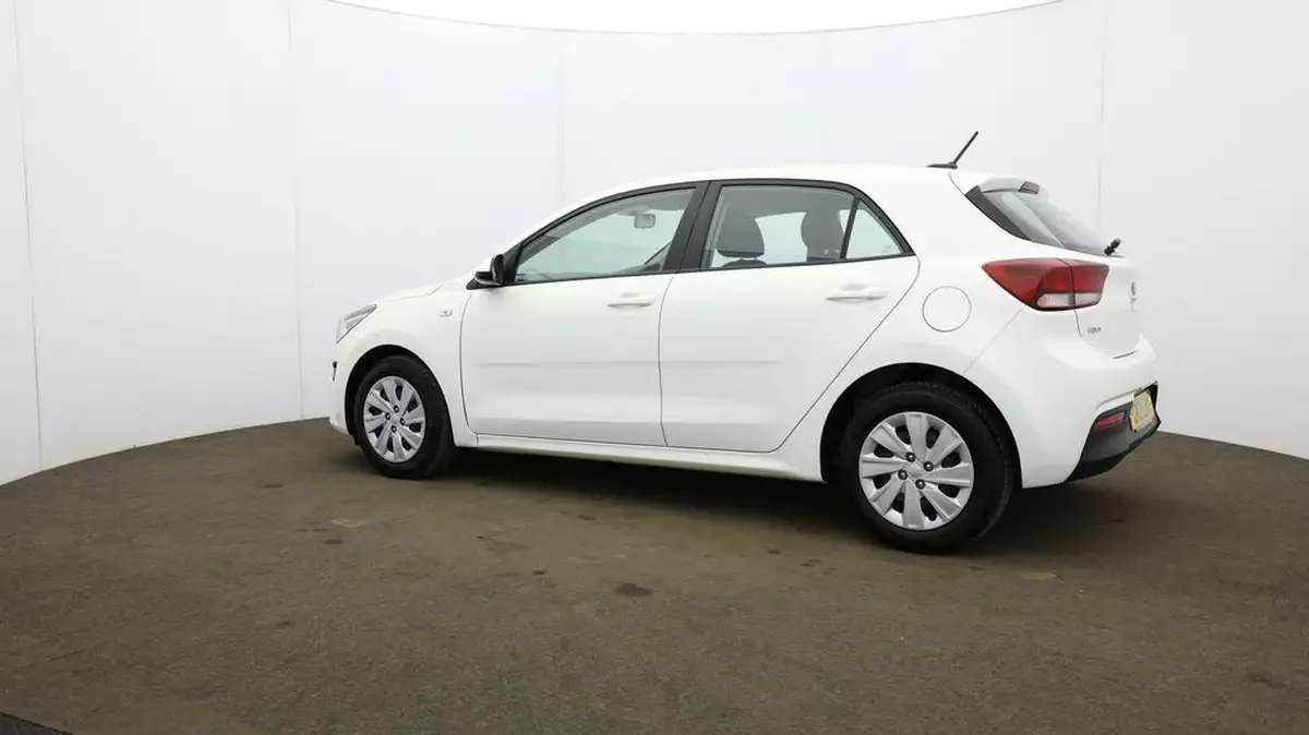 2021-kia-rio-12-dpi-1-big-64