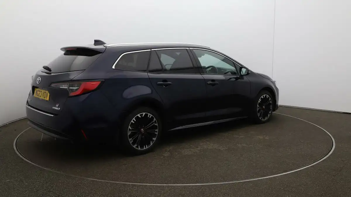 2023-toyota-corolla-18-vvt-i-gr-sport-138bhp-touring-sports-big-51