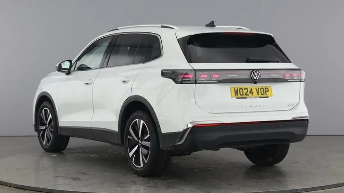2024-volkswagen-tiguan-15-etsi-elegance-launch-edition-big-2