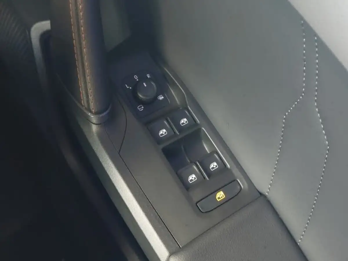 2024-cupra-formentor-15-tsi-v2-dsg-big-17