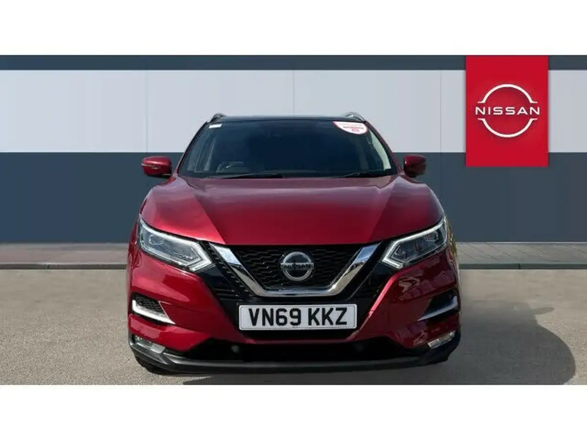 2019-nissan-qashqai-13-dig-t-tekna-140ps-big-2