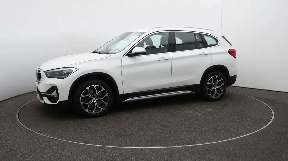 2021-bmw-x1-20-sdrive20i-xline-big-67