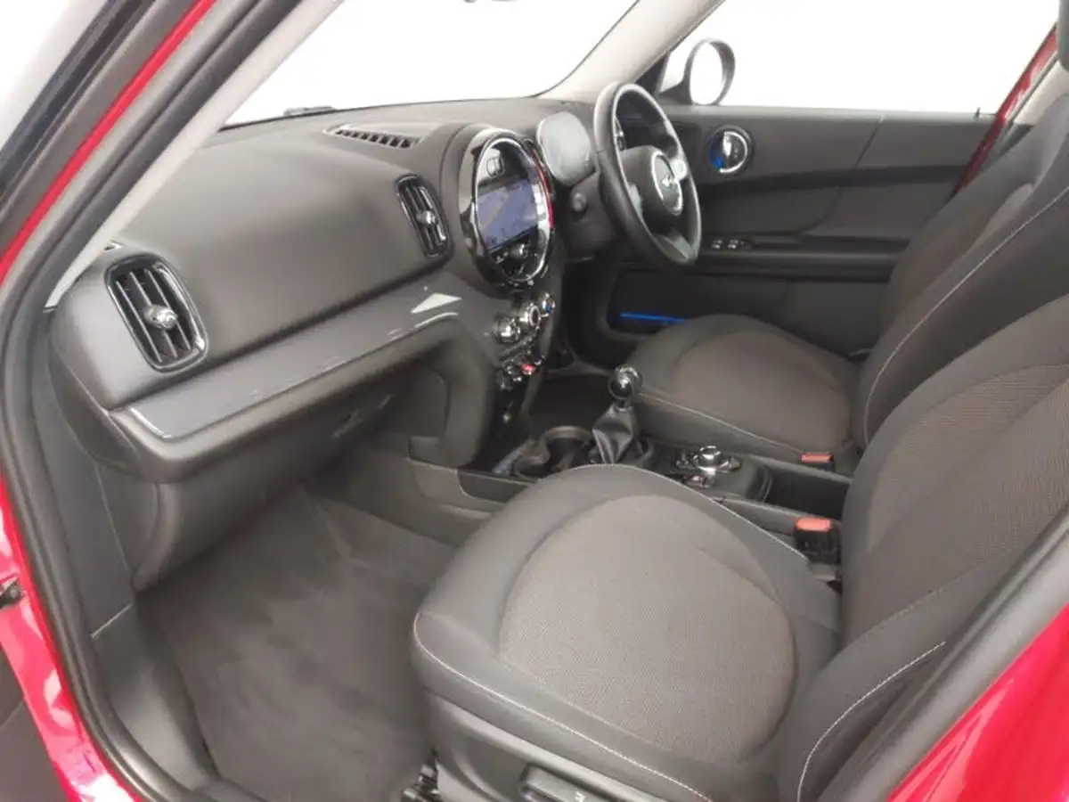2022-mini-countryman-15-cooper-classic-big-6
