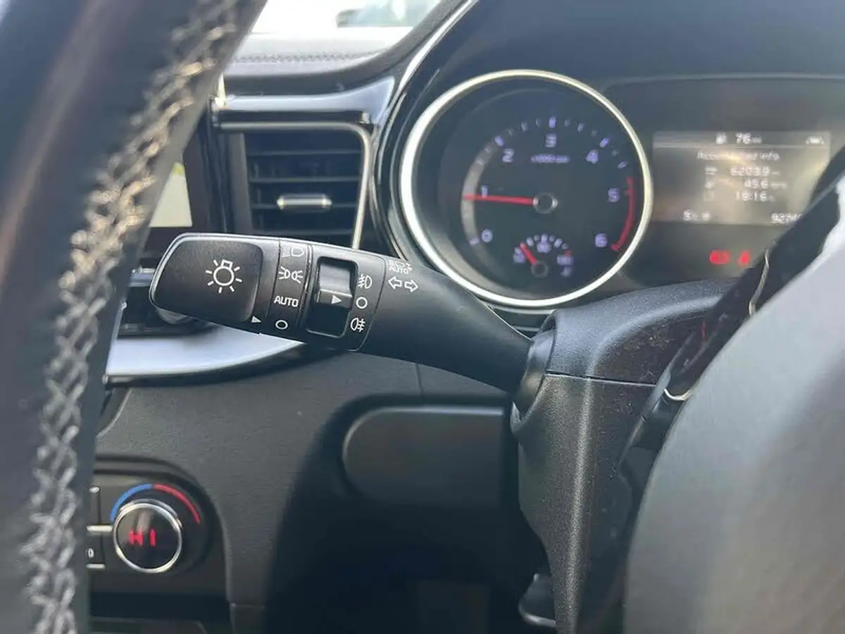 2019-kia-ceed-16crdi-3-sportswagon-big-36