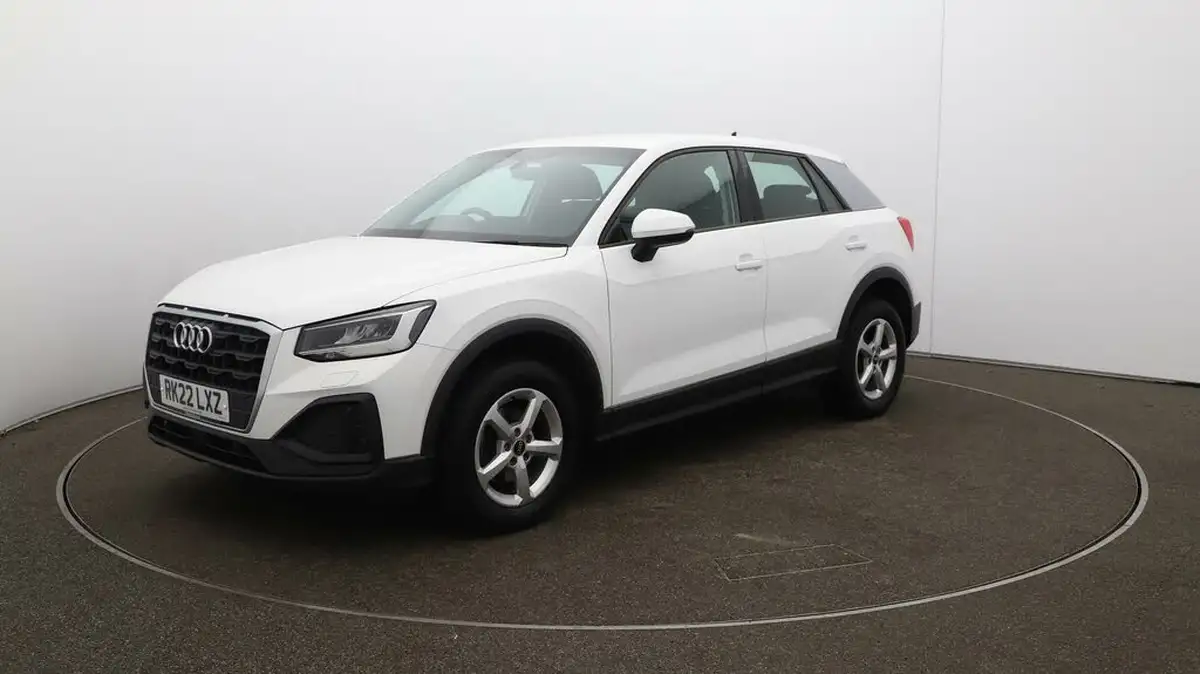 2022-audi-q2-10-30-tfsi-technik-big-68