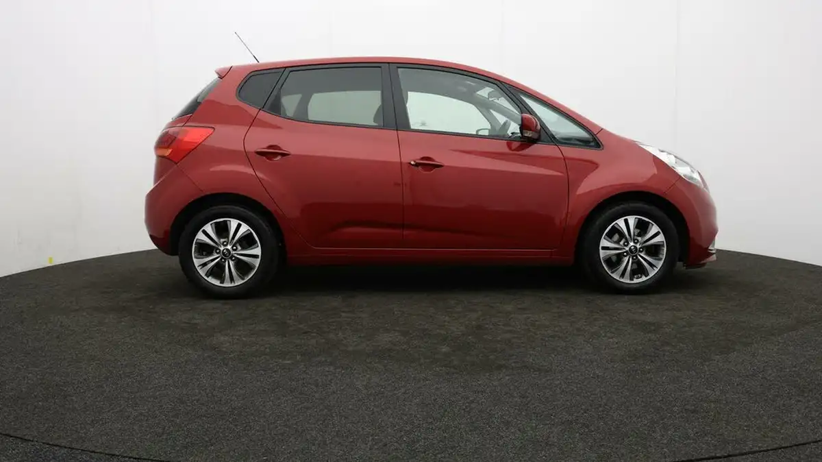 2018-kia-venga-16-3-isg-big-40