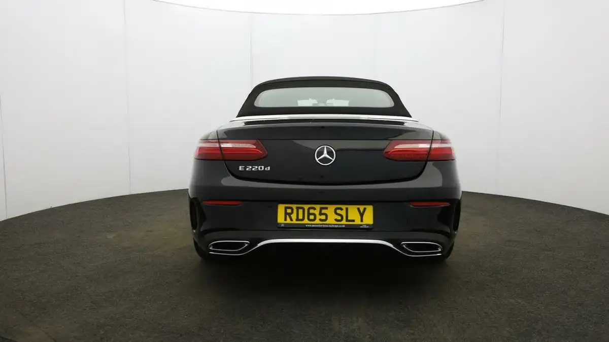 2019-mercedes-benz-e-class-20d-e220d-amg-line-cabriolet-2d-plus-big-5