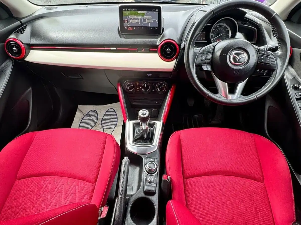 2016-mazda-mazda2-15-red-edition-big-26