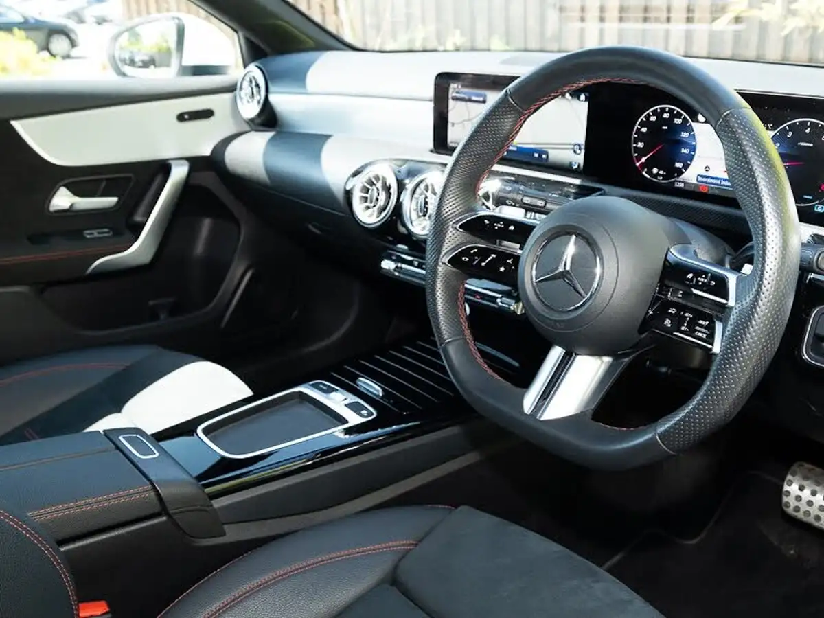 2024-mercedes-benz-a-class-13-a180-amg-line-executive-hatchback-5d-7g-dct-big-9