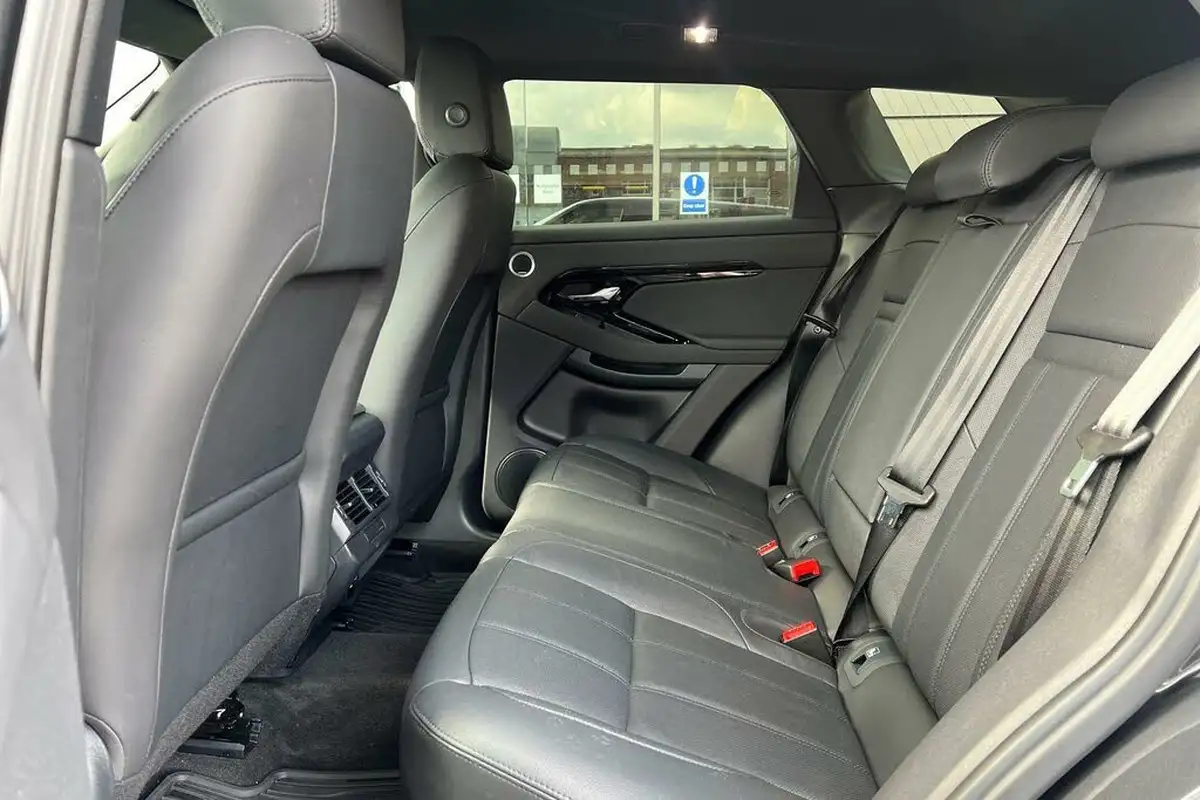 2024-land-rover-range-rover-evoque-20-d200-dynamic-se-big-35
