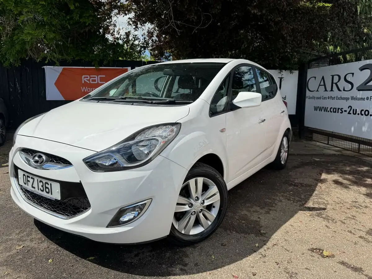 2013-hyundai-ix20-16-active-123bhp-big-3