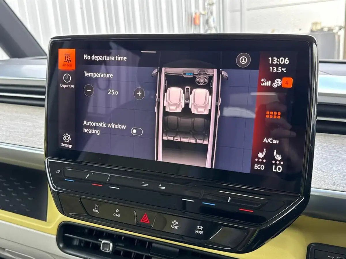 2024-volkswagen-idbuzz-e-style-standard-big-28