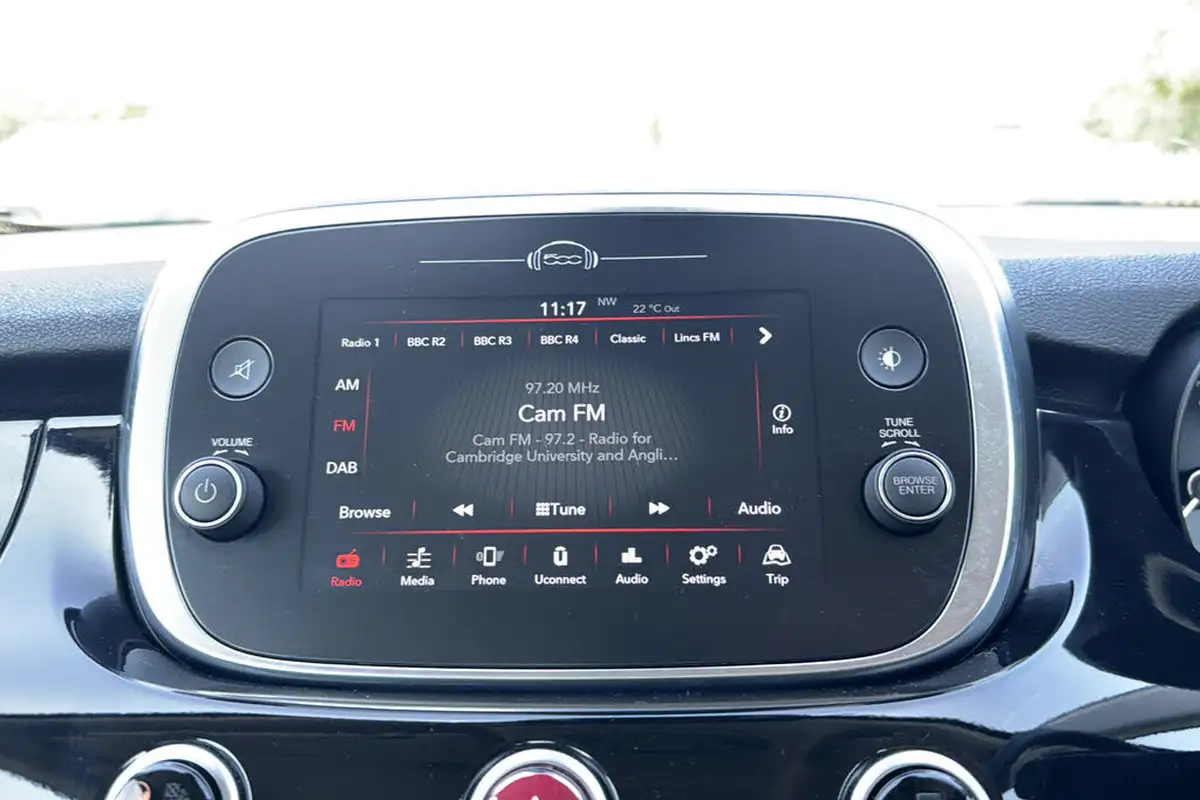 2019-fiat-500x-13-firefly-turbo-120th-big-18