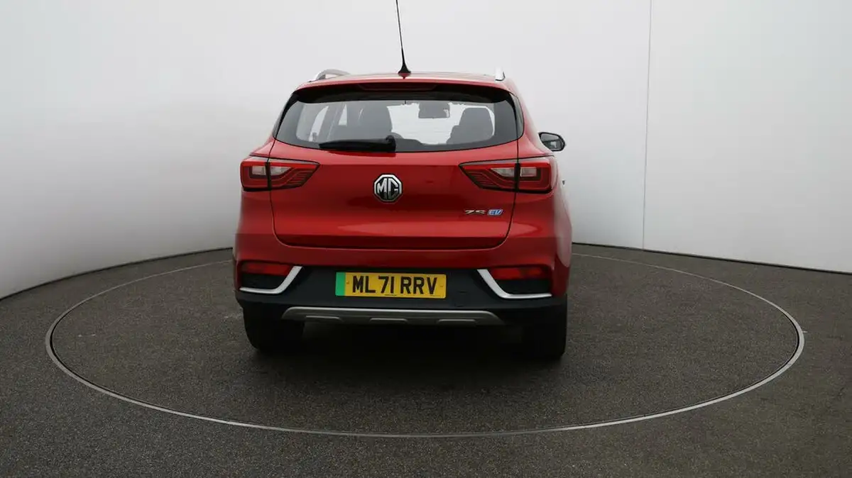 2021-mg-zs-suv-e-exclusive-ev-big-6