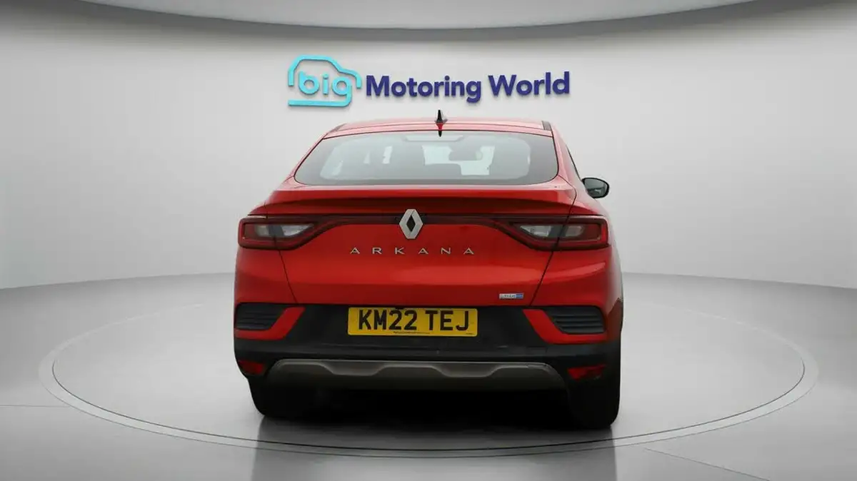 2022-renault-arkana-16-iconic-big-6