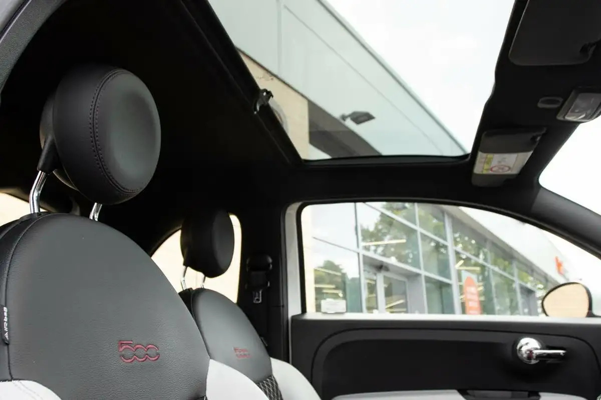 2020-fiat-500-10-star-big-31