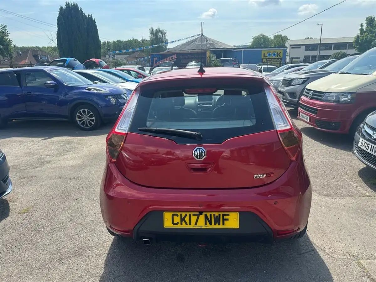 2017-mg-mg3-15-vti-tech-3style-ss-big-4
