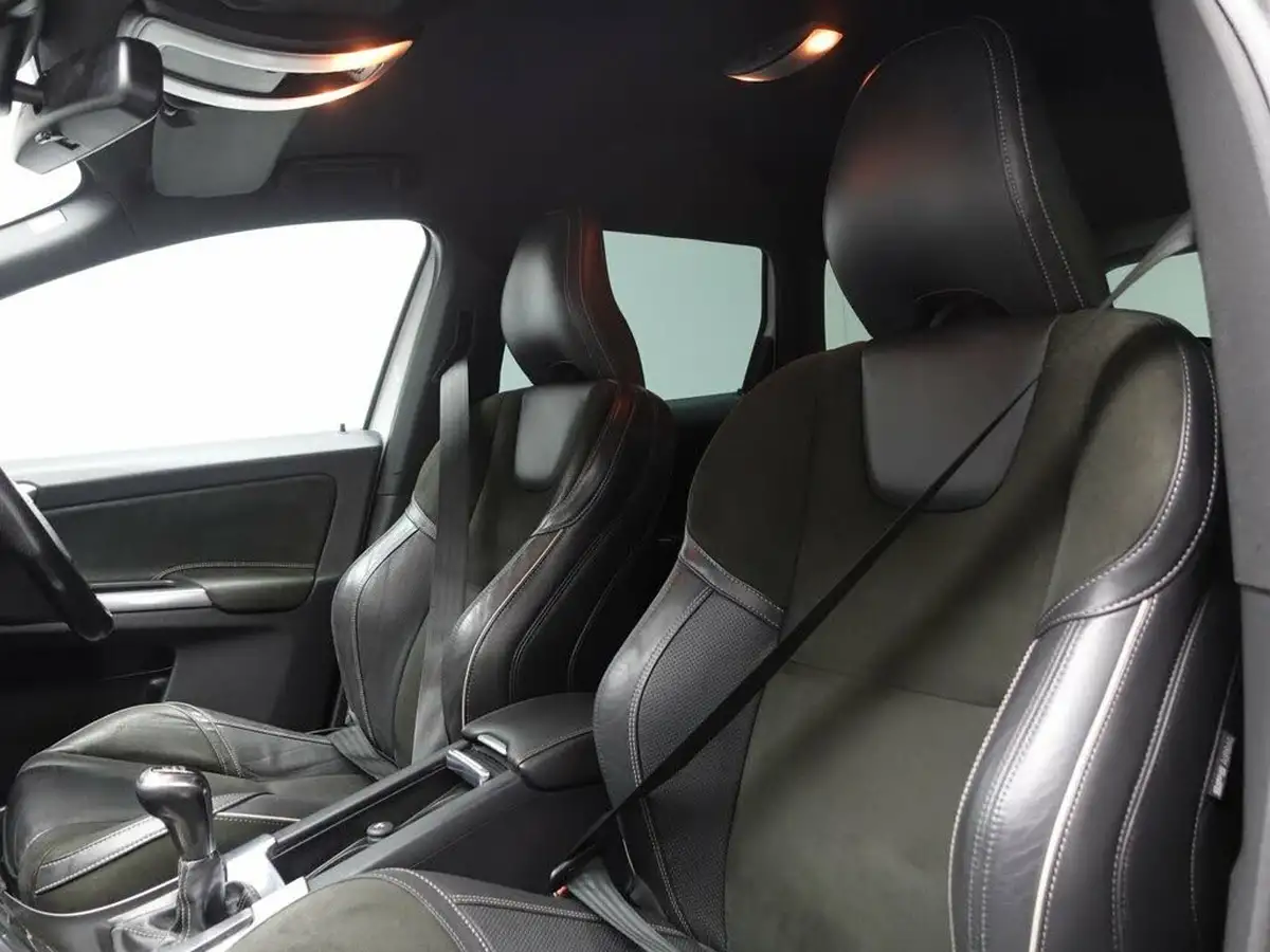 2014-volvo-xc60-20td-d4-r-design-181bhp-ss-1969cc-big-14