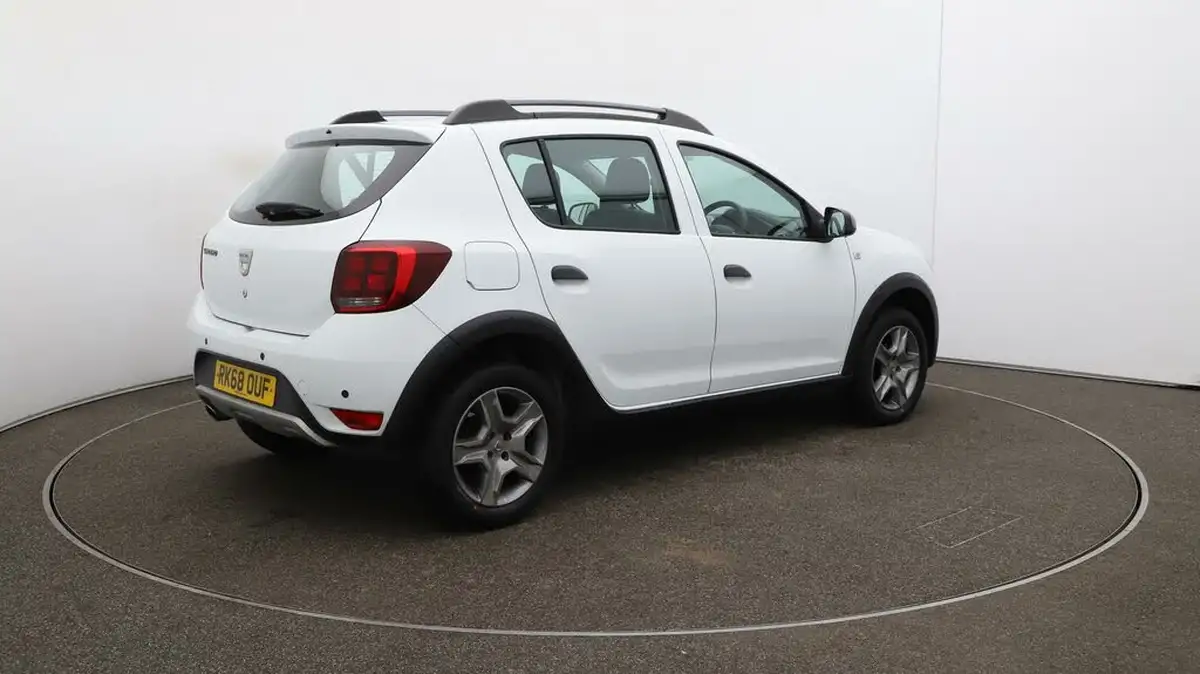 2018-dacia-sandero-stepway-09-tce-comfort-big-49