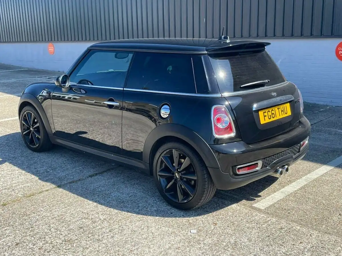 2011-mini-cooper-20td-cooper-sd-hatchback-3d-big-55