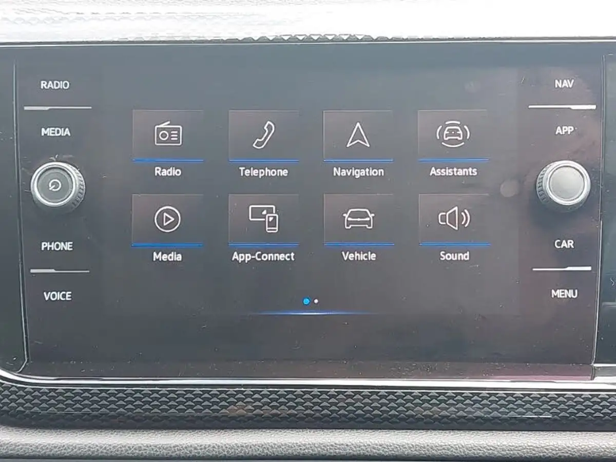 2022-volkswagen-polo-10-tsi-life-dsg-big-13