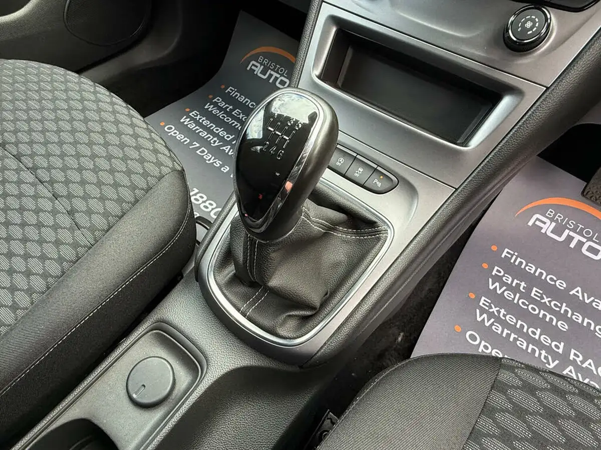 2021-vauxhall-astra-12-turbo-business-edition-nav-130ps-estate-big-26