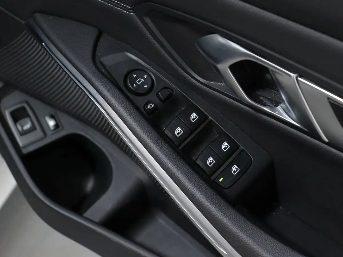 2021-bmw-3-series-20-330e-m-sport-touring-5d-big-39