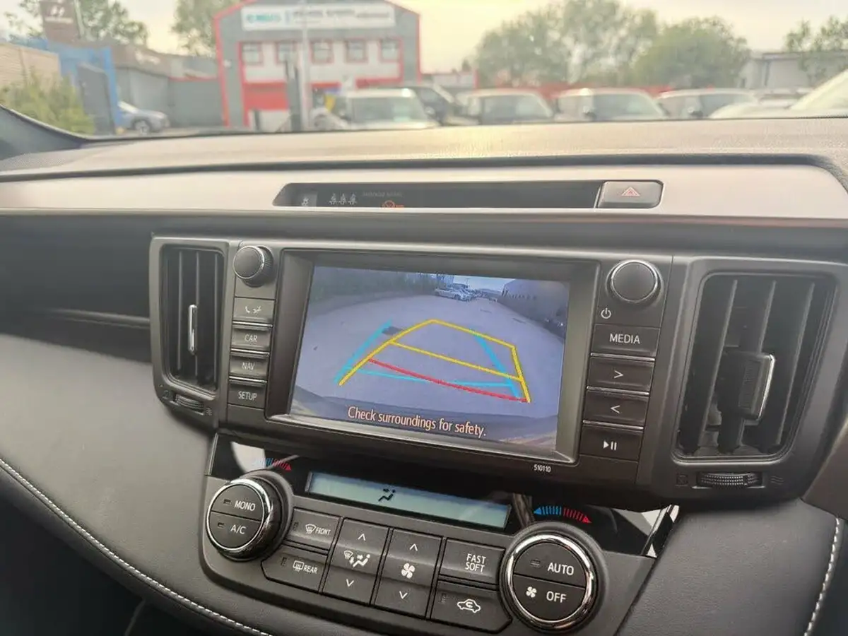 2019-toyota-rav4-25-excel-awd-big-26