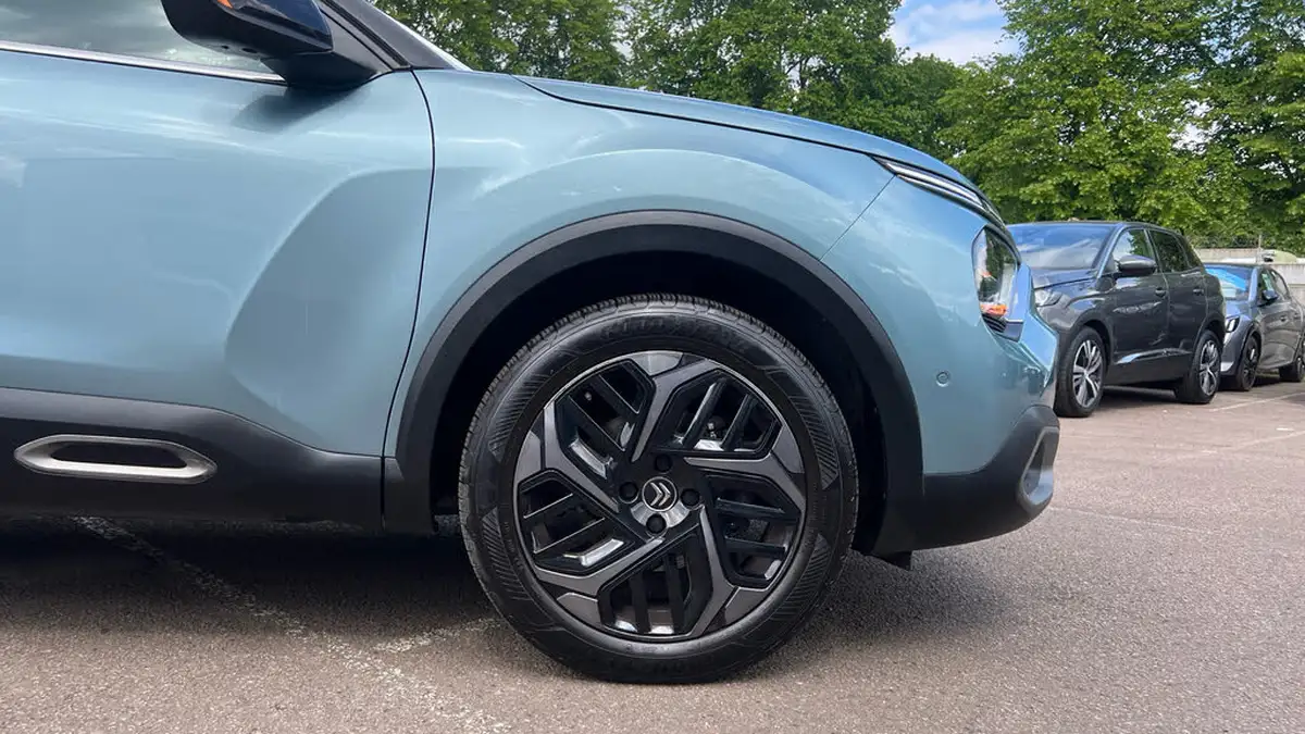 2021-citroen-c4-12-puretech-shine-130ps-big-13