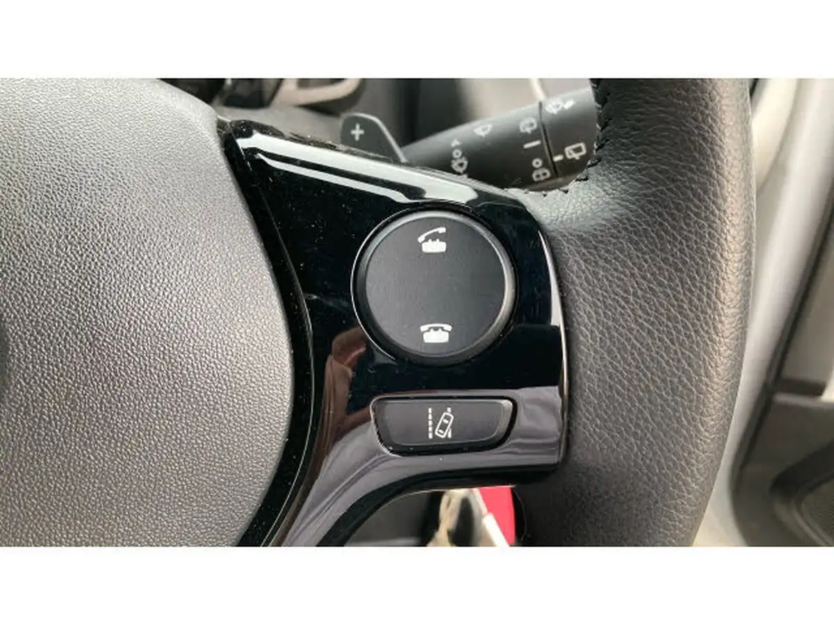 2021-toyota-aygo-10-vvt-i-x-trend-tss-x-shift-big-28