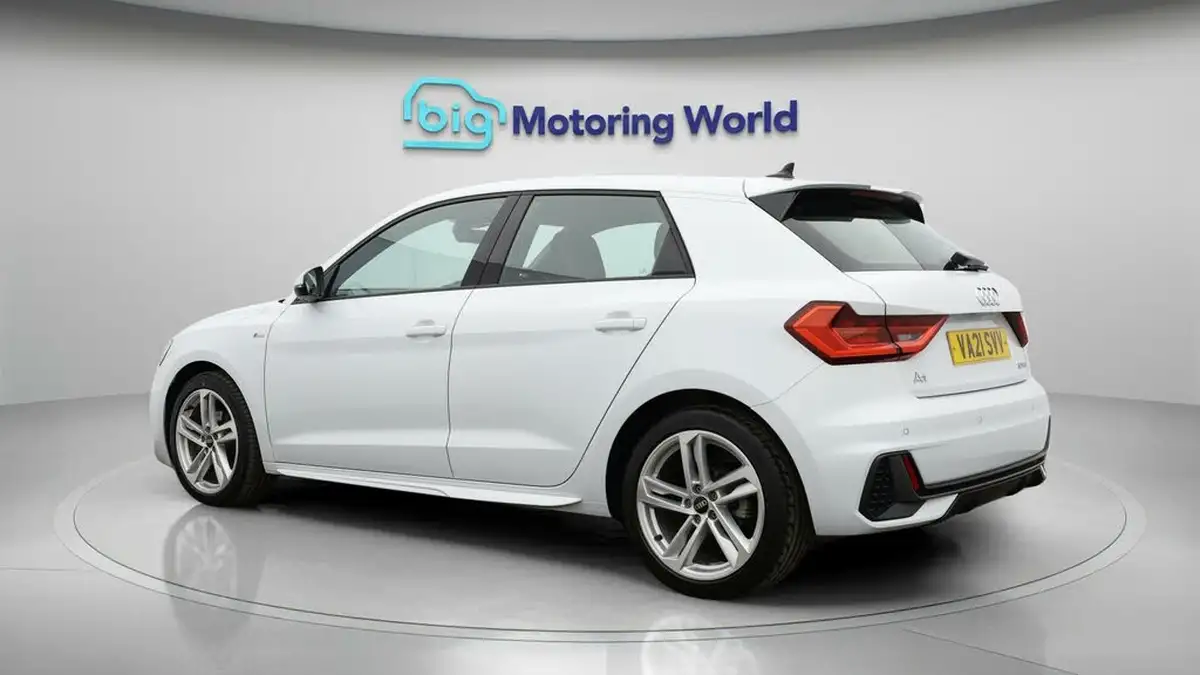 2021-audi-a1-10-30-tfsi-s-line-110ps-big-4